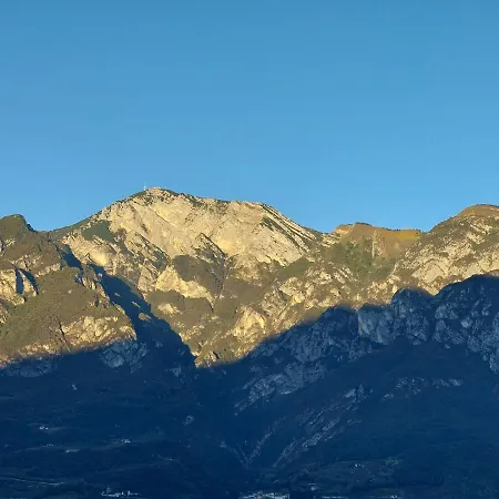 Bnb Trento Alojamento de Acomodação e Pequeno-almoço 4*